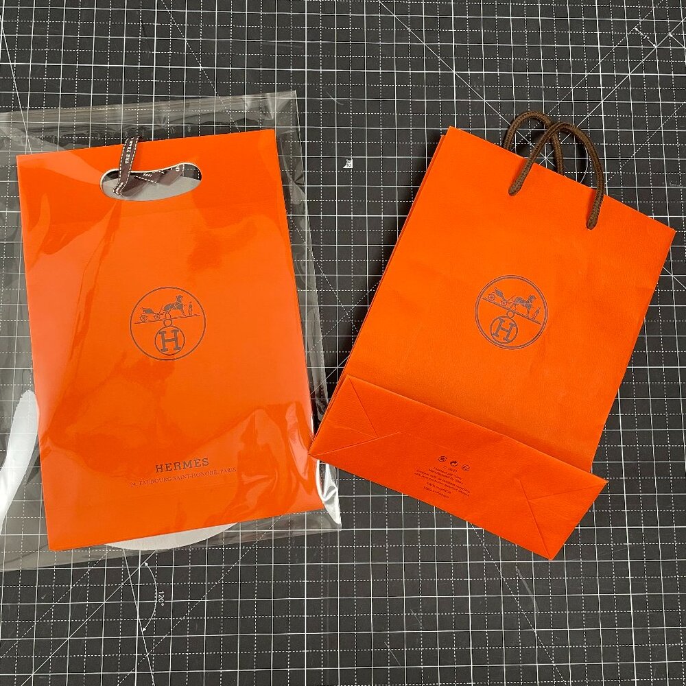 Hermès Orange Bags - Gift/Shopping Bags - LOT of 2